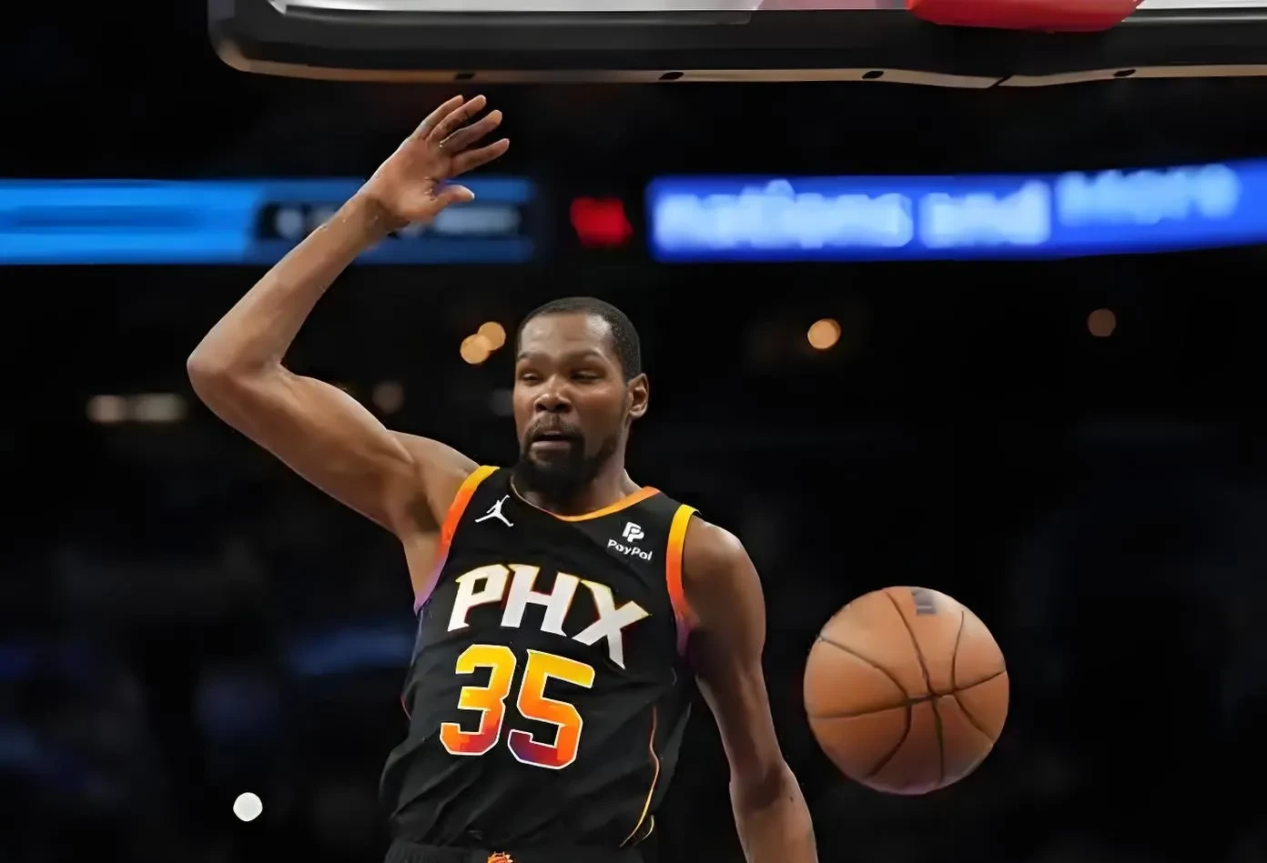 开云-包含杜兰特迎来七赛季高光表现，瑞士队球迷沸腾！的词条